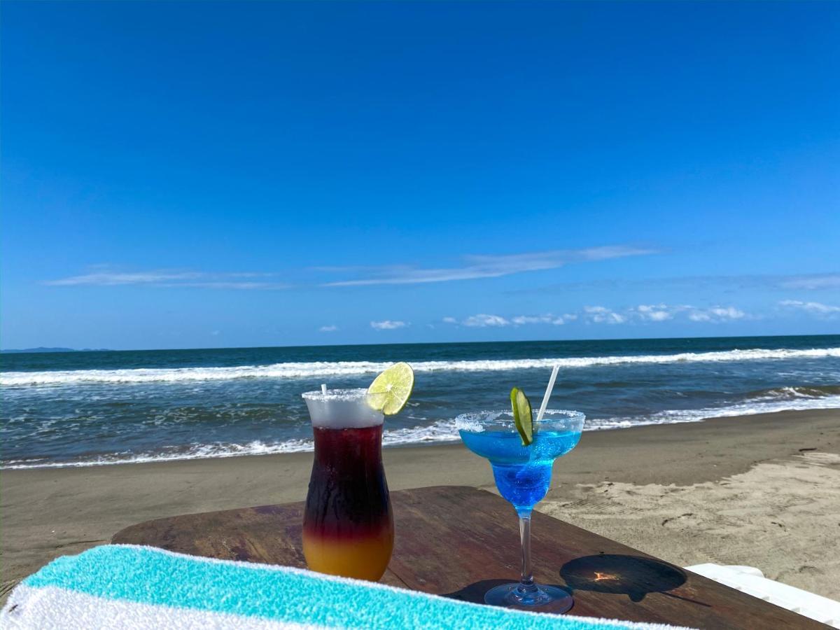 La Ensenada Beach Resort Tela Buitenkant foto